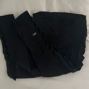 Alo yoga black 3/4 pants